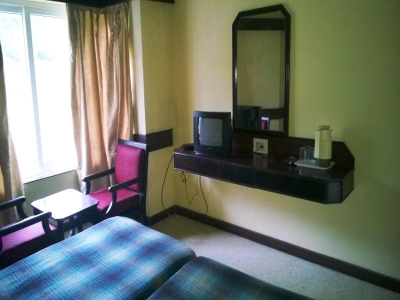 Hotel New Rajdarshan มาดิเครี ภายนอก รูปภาพ