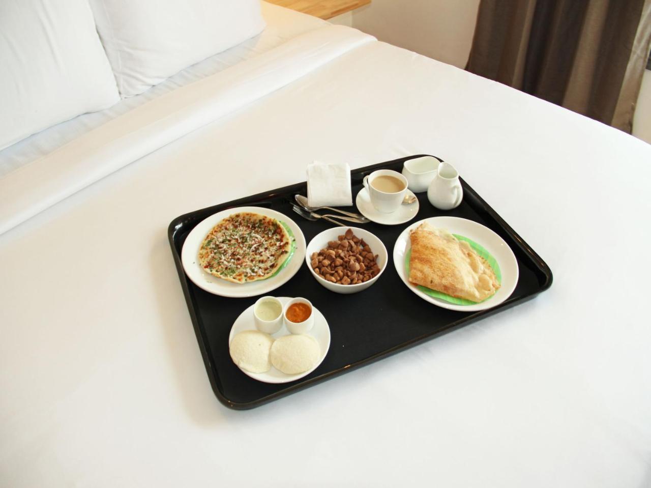 Hotel New Rajdarshan มาดิเครี ภายนอก รูปภาพ